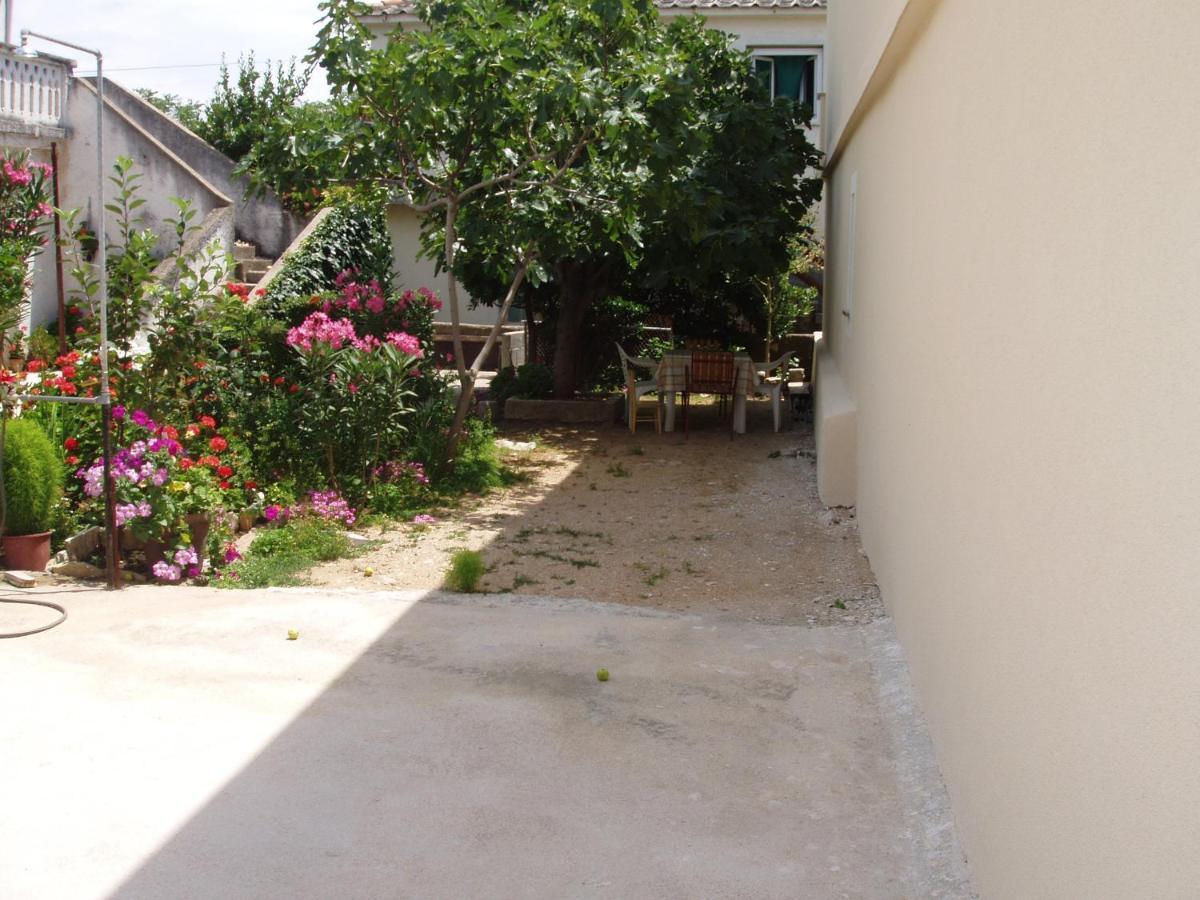 Apartments With A Parking Space Povljana, Pag - 228 Exteriér fotografie